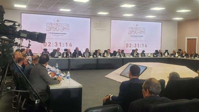 أحمد مقلد: مستمرون في تنمية الحياة السياسية ونقف على مسافة واحدة لكافة الرؤي والأطروحات