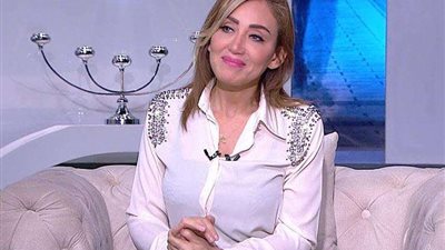 ريهام سعيد : توجه إعتذارها علي الهواء