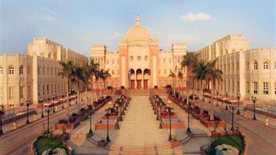 الجامعة البريطانية تحدد الكليات المتاحة وشروط التقديم