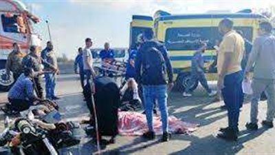 إصابة 8 أشخاص إثر حادث تصادم سيارتين بالبحيرة