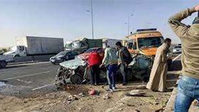 إصابة 13 شخص في حادث إنقلاب ميكروباص بطريق بنها الحر