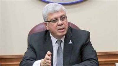 وزير التعليم العالي يصدر قرارًا بغلق كيان وهمي بمحافظة القاهرة