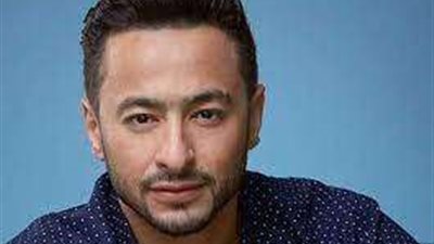 حمادة هلال يكشف عن أحدث أعماله الفنية