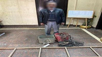 القبض على شخص بتهمة التنقيب عن الآثار بالقاهرة: حفرة قطرها 1,5 بعمق 7 متر