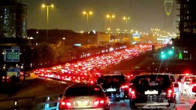 غلق محور 26 يوليو بسبب انفجار ماسورة مياه بميدان جهينة