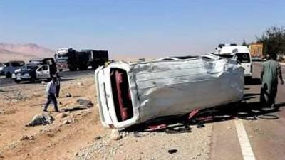 كدمات وكسور..إصابة 5 أشخاص في انقلاب سيارة على طريق بنى سويف الزعفرانه