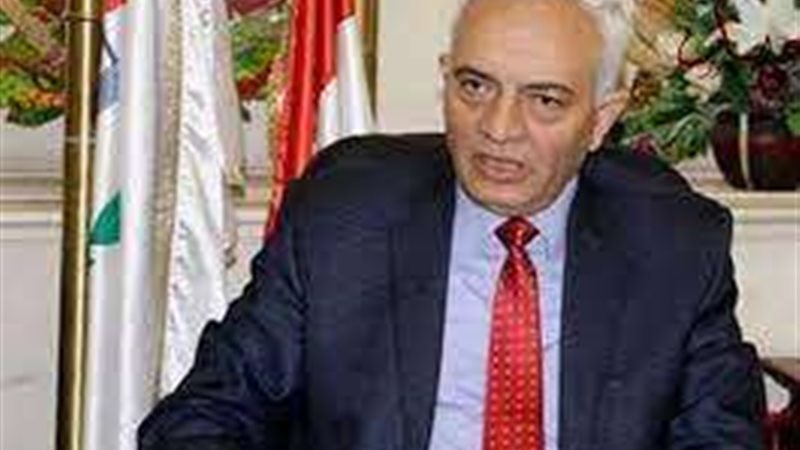 وزير التريبة والتعليم