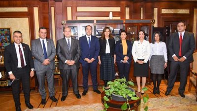 الهجرة: نتطلع للاستفادة من نجاح تجربة التنسيقية في مركز حوار الدارسين بالخارج