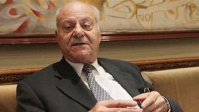 النقراشي:  في المستقبل ستمنع بعض الموانئ دخول السفن التي تسير بالنفط| خاص