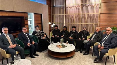 البابا تواضروس يصل النمسا للمتابعة الصحية الدورية