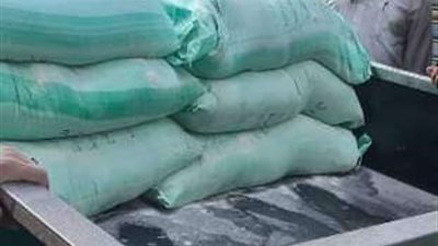 ضبط طن و 150 كجم دقيق بلدي مدعم قبل تهريبها بالشرقية