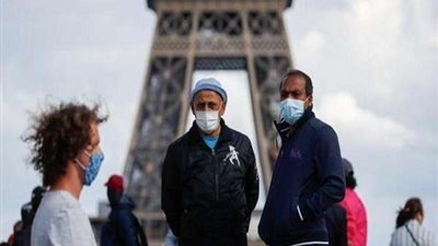 دراسة تكشف الفئة العمرية المسؤولة عن انتشار حالات الإصابة بكورونا