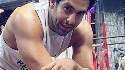 محمد الكيلاني يشوق جمهوره لحدوتة 