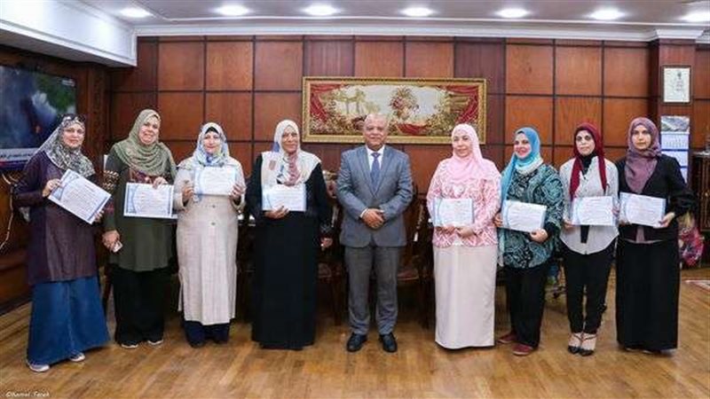 تكريم رئيس ميناء