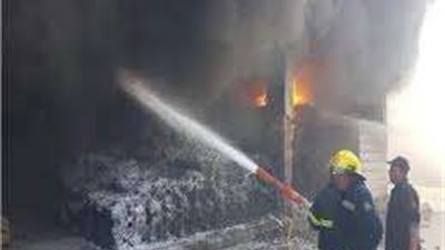 إصابة 8 أشخاص في حريق مصنع بالقليوبية