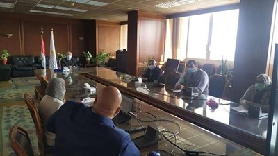 عبد العاطى يتابع الاجراءات الخاصة بالاستعداد للإنتقال للعاصمة الإدارية الجديدة