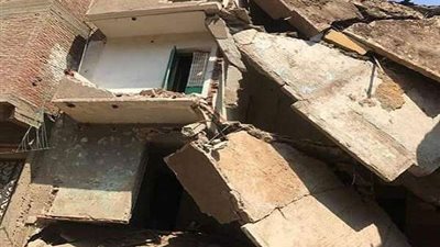 إصابة سيدة وشابين ببولاق الدكرور نتيجة سقوط أرضية شقتهم على الطابق الأرضي