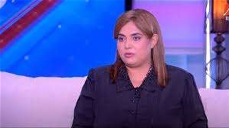 الفنانة وفاء مكي