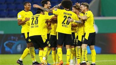 مستغلًا تعثر بايرن..دورتموند يواجه أوجسبورج بحثًا عن صدارة البوندزليجا