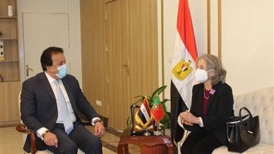 وزير التعليم العالي يستقبل سفيرة البرتغال بالقاهرة