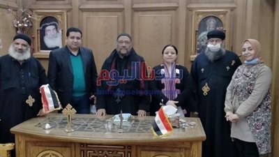 فريق مؤسسة حياة كريمة بالمنوفية يلتقى رجال الدين المسيحي بكنيسة العذراء مريم بالشهداء
