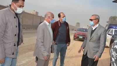 محافظ القليوبية يشرف على أعمال تطهير الترع