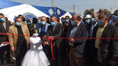 محافظ الاسماعيلية يفتتح تجديدات محطة مياة الشرب بقرية النصر