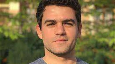 شريف حافظ يعلن وفاة والده