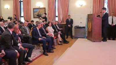 رئيس الأقتصادية لقناة السويس يلتقي العديد من الشركات الصينية