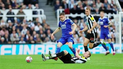 التعادل السلبي يحسم الشوط الأول بين نيوكاسل وليستر سيتي