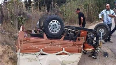 من أسرة واحدة.. إصابة 4 أشخاص  في حادث انقلاب تروسيكل بقنا