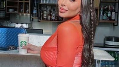 ياسمين صبري تشارك متابعيها بإطلالة أنيقة.. وسعر فستانها مفاجأة