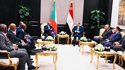 السيسي يستقبل رئيس جمهورية جزر القمر في شرم الشيخ