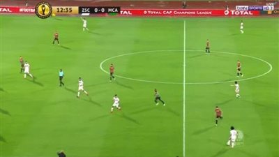 الشوط الأول.. التعادل السلبي يسيطر على مباراة الزمالك ومولودية الجزائر