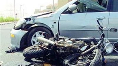 مصرع وإصابة 5 أشخاص من أسرة واحدة في حادث تصادم بالبحيرة