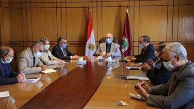 جامعة الفيوم تشارك في مشروع استصلاح ألف فدان بالوادي الجديد