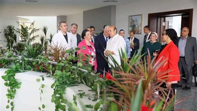 «ضمن تحويلها لمدينة خضراء».. وزيرة البيئة تتفقد الحديقة المركزية بشرم الشيخ