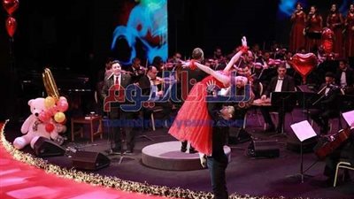 هاني شاكر يطرب جمهور الأوبرا في عيد الحب .. صور