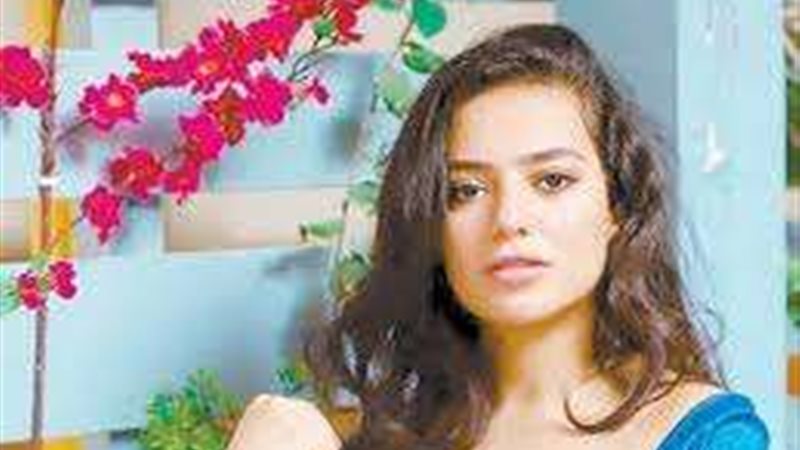 الفنانة ثراء جبيل