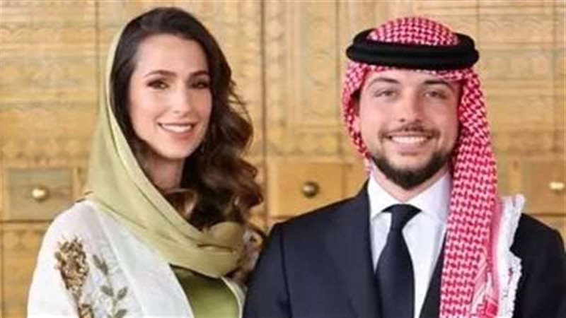 رجوة آل سيف خطيبة