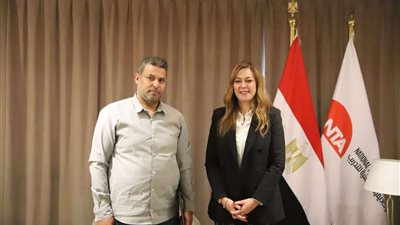 الدكتور رشا راغب تستقبل والد المصارع المصري أحمد فؤاد.. لهذا الأمر