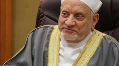 الدكتور أحمد عمر هاشم: الصلاة على الرسول جماعة ليست بدعة وندعم وزارة الأوقاف