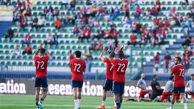 التعادل السلبي يحسم الشوط الأول من مباراة الأهلي وطلائع الجيش