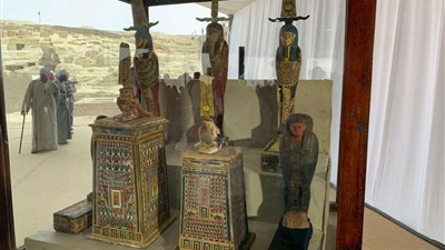«ورش وتماثيل مُذهلة».. ننشر أول صور للكشف الأثري الجديد في سقارة
