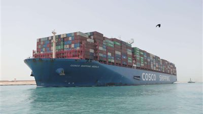 أبرز تصريحات رئيس هيئة قناة السويس عن مجهودات القناة لإنقاذ سفينة البضائع