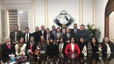 تكتل نواب تنسيقية شباب الأحزاب يجتمع لمناقشة رؤى ومقترحات الفترة المقبلة (صور)