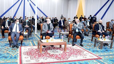 محافظ بني سويف يتفقد الموقع المقترح لإقامة ميناء جاف بكوم أبو راضي