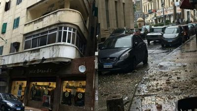 تضرر بعض عقارات الإسكندرية بسبب الطقس السيء (صور)