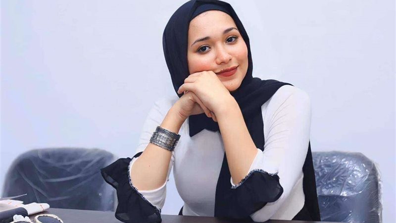 الشاعرة أميرة البيلي