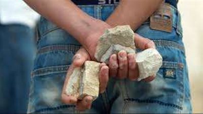 تراشق بالحجارة ولعب الصغار.. الشرارة الأولى لمقتل «زياد» خلال مشاجرة بالمنيرة | تفاصيل